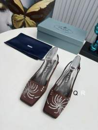Picture of Prada Shoes _SKUPradasz35-404CM9CRR120919099